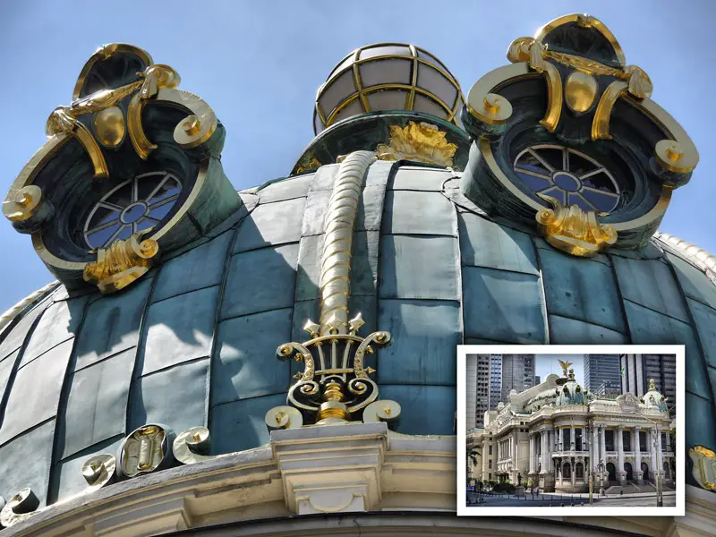 Gold Detail on The Roof of the Municipal Theatre (Teatro Municipal) - Zoomed In