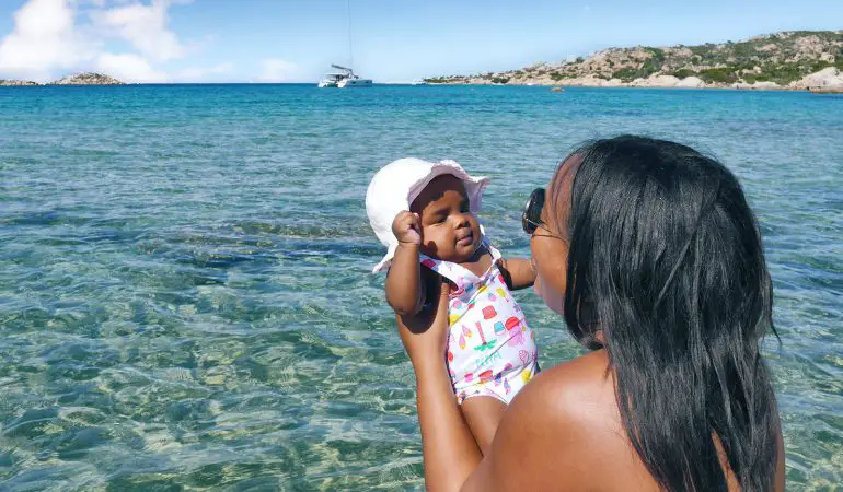 Nat and Layla on Cala Garibaldi Beach - Caprera, Sardinia (Italy)