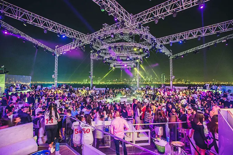 WHITE Dubai - The City's Premier Open-Air Rooftop Nightclub