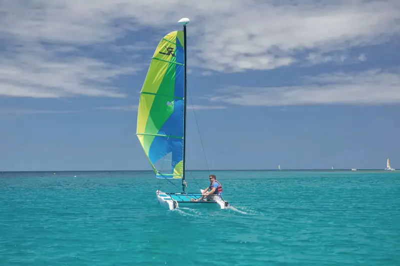 Hobie Cat - Colony Club Hotel Guests Benefit From Motorised and Non-Motorised Water Sports