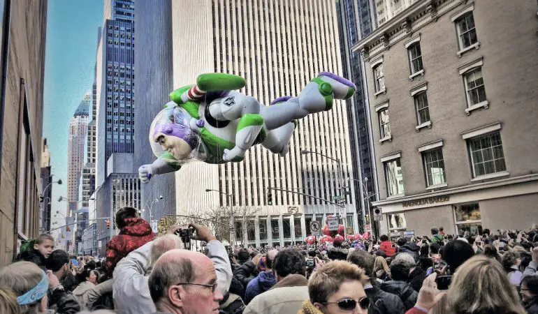 Buzz Lightyear from Toy Story with Kids in NYC in Winter - Macys Thanksgiving Day Parade