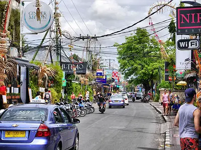 Roaming the Busy Streets of Seminyak