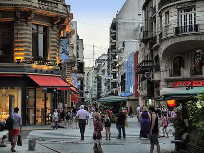 Luxury Shopping on Florida Street