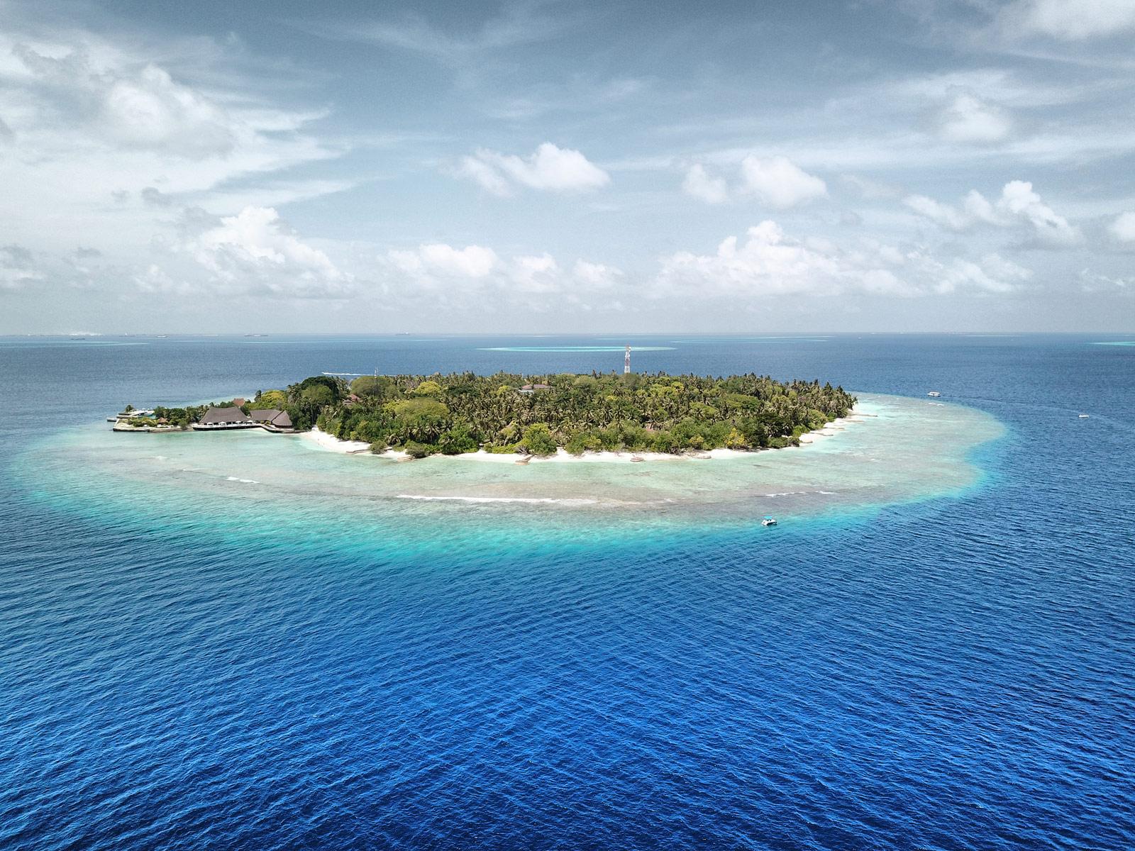 The Maldives Go To Travel Guides