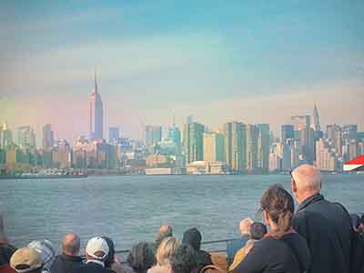 Cruising the East River and Hudson River for NYC Skyline Views