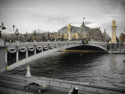 Art Nouveau Design at the Pont Alexandre III