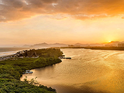 Marapendi Lagoon: A Fiery Sunset from Grand Hyatt Hotel