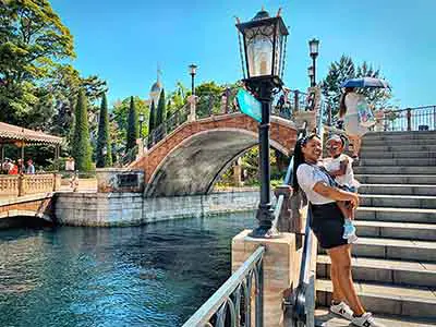Stroll Along a Venetian Canal & Enjoy an Al Fresco Lunch